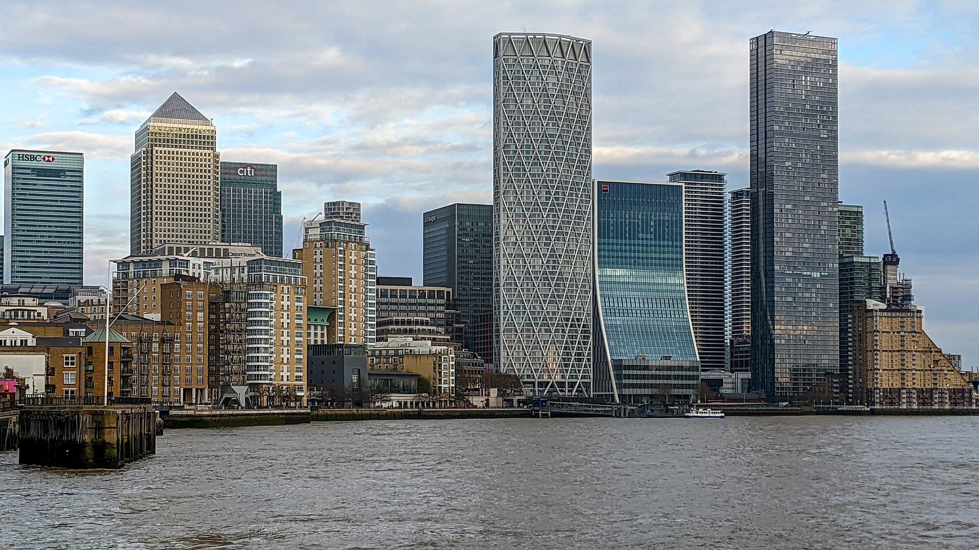 Canary Wharf skyline across the Thames
